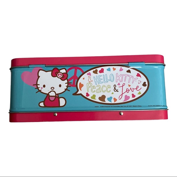 Pressman Hello Kitty Peace and Love  2010 Lunch Box - Picture 5 of 5